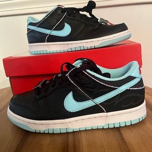 Nike Barber Shop black Low Sneakers